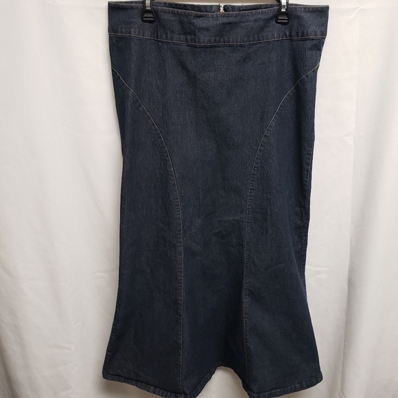 Women's Blue Denim Mermaid Jean Skirt 75T - Picture 1 of 5